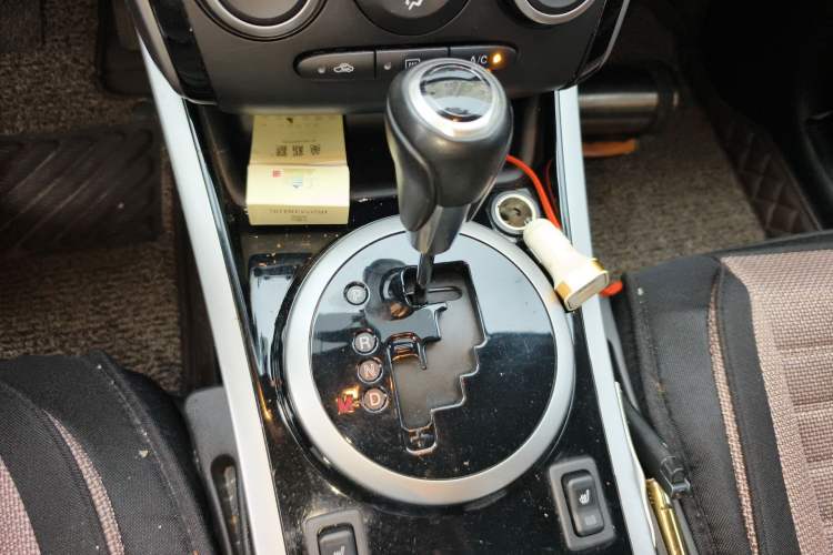 Used Mazda CX-7 2014 2.5L 2WD Luxury Edition Gear Lever