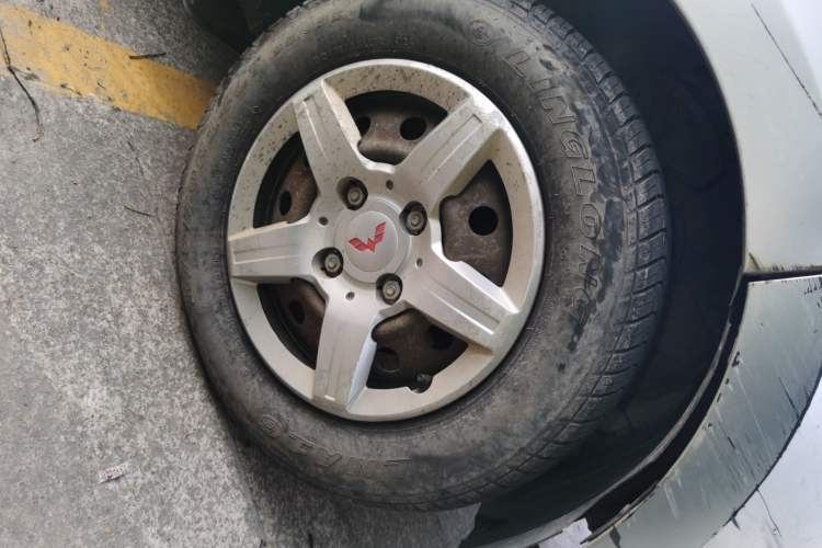 Used Wuling Hongguang 2015 1.2L S Base Model China V Standard
