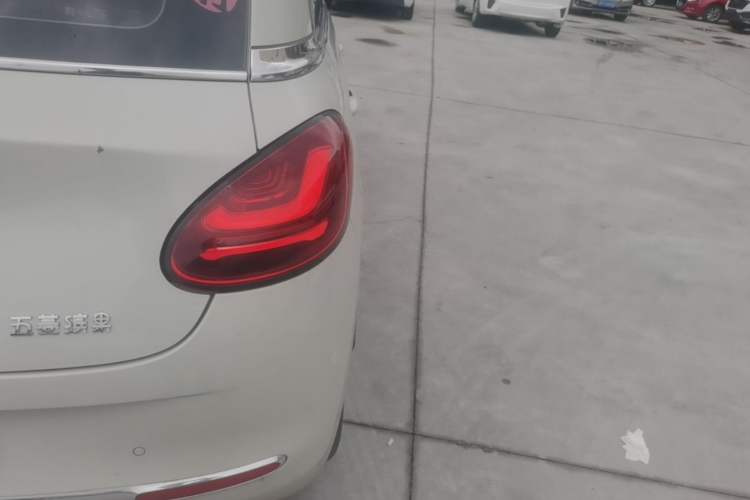 Used Wuling Bingo 2023 333 km Lingxi Connected+ Version