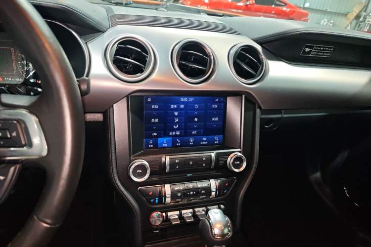 Used Ford Mustang 2020 2.3L EcoBoost Audio And AC Panel