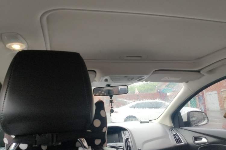 Used Ford Focus 2018 Hatchback Classic 1.6L Automatic Trendy SmartDrive Edition