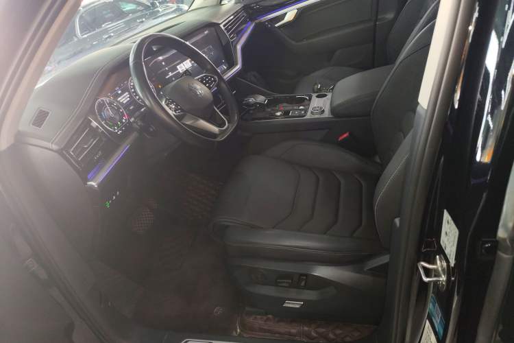 Used Volkswagen Touareg New Energy 2021 eHybrid
