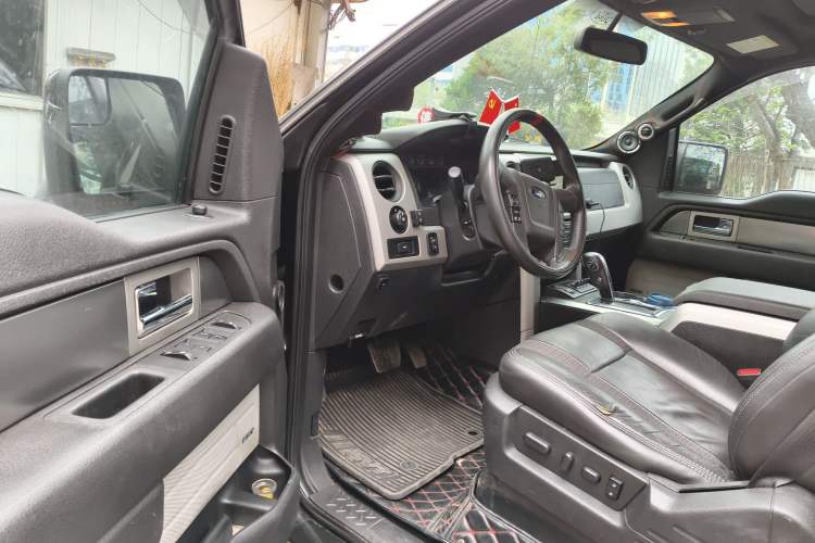 Used Ford F-150 
