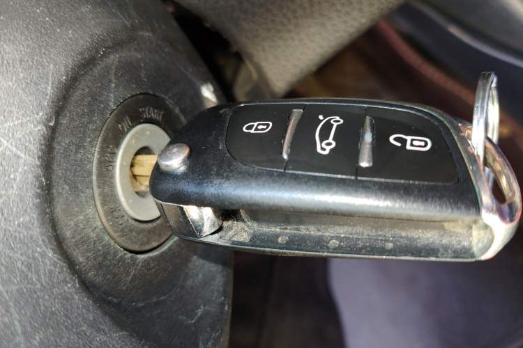 Used Toyota YARiS L Zhi Xuan 2016 Revised 1.5E CVT Charming Edition