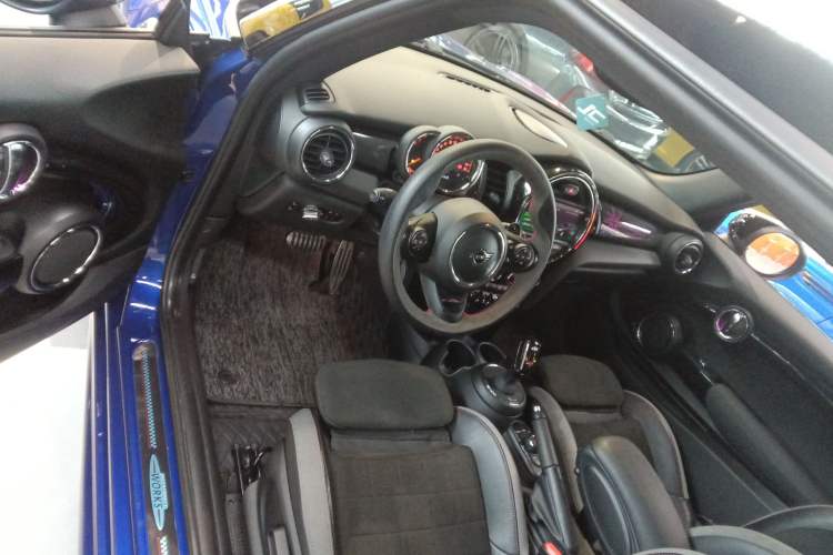 Used MINI MINI 2019 2.0T COOPER S Racing Driver