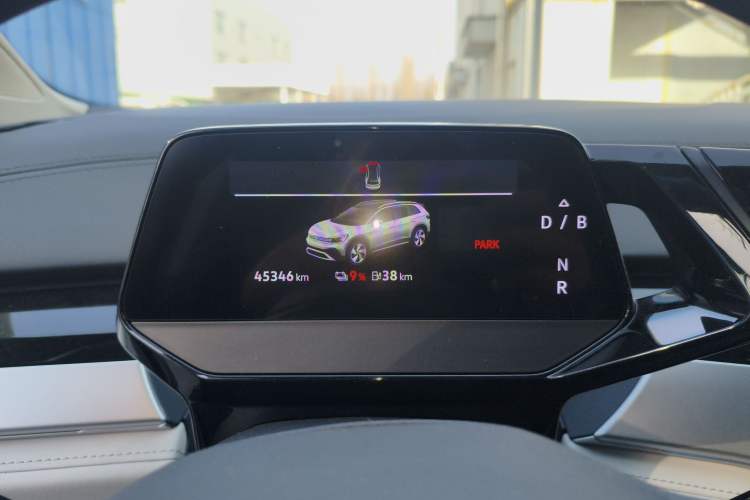 Used Volkswagen ID.6 CROZZ 2022 Long-Range PRO Edition
