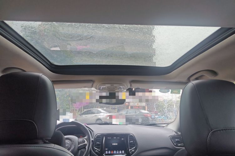 Used Jeep Compass 2019 220T Automatic Family Edition