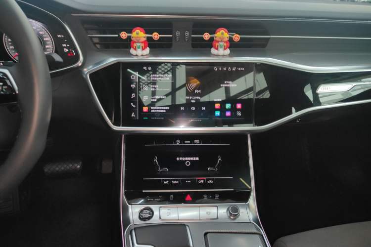 Used Audi A6L 2023 45 TFSI Prestige Dynamic Edition Audio And AC Panel