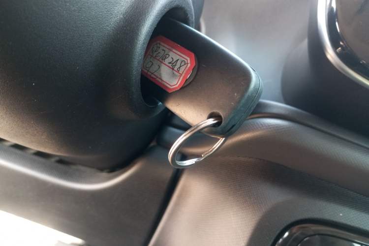 Used smart fortwo 2015 1.0L 52 kW hardtop Dynamic version