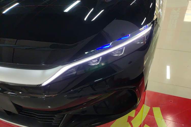 Used BYD Han 2025 EV 605KM Prestige Model
