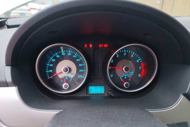 Used Buick Excelle 2013 1.5L Automatic Classic Model
