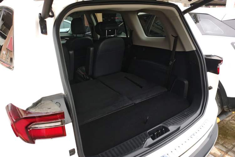 Used Ford Equator 2021 EcoBoost 225 Premier 7-Seater (2/2/3)