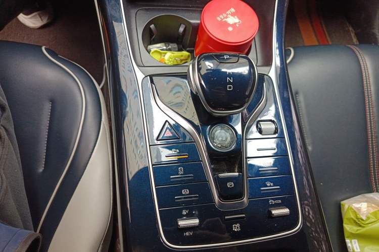 Used BYD Qin PLUS 2021 DM-i 55KM Flagship Model Gear Lever