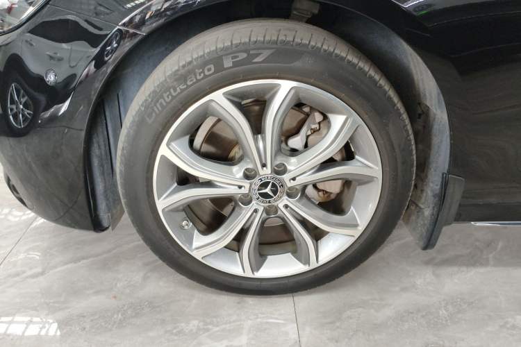 Used Mercedes-Benz E-Class 2021 E 300 L Sporty and Stylish Model