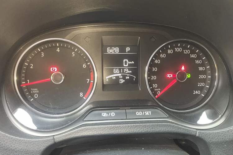 Used Volkswagen Polo 2016 1.6L Automatic Comfort Model Instrument Cluster