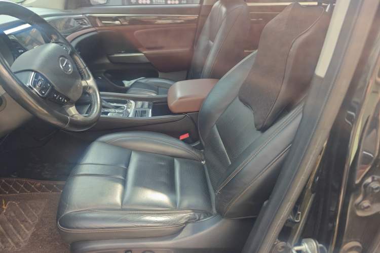 Used GAC Trumpchi GS8 2017 320T Two-Wheel Drive Luxury Smart Connectivity Version (7 Seats)
