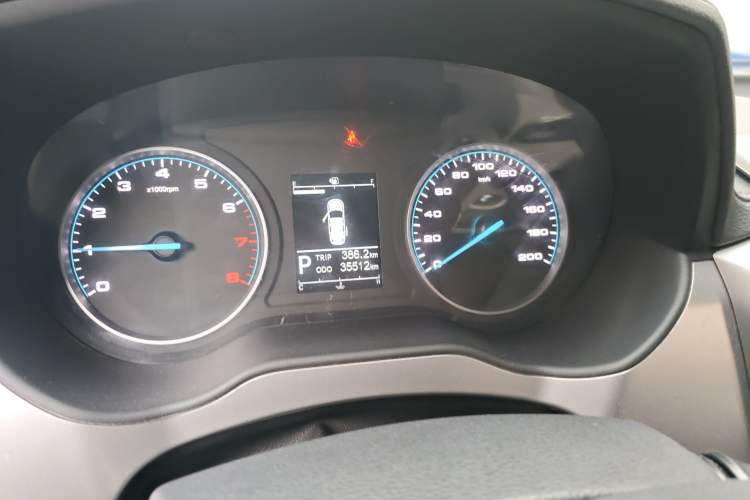 Used JAC Refine M4 2022 2.0 TGDI Automatic Business Edition
