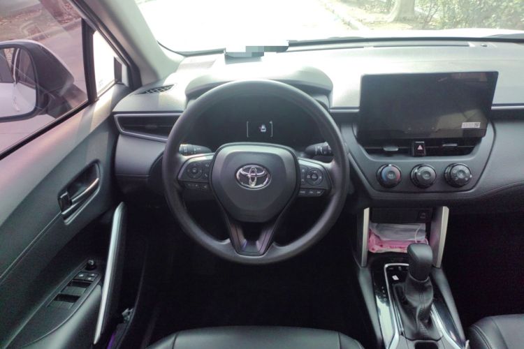 Used Toyota Corolla Cross 2024 2.0L Pioneer Edition