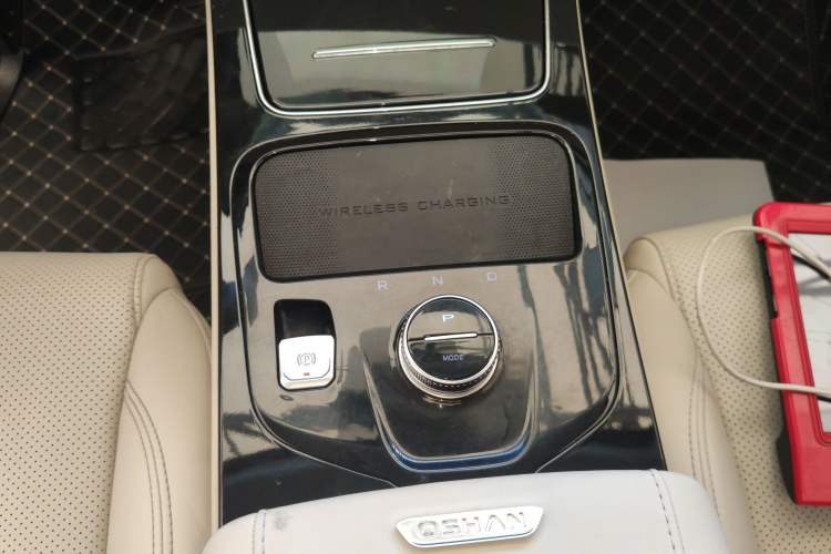 Used CHANGAN OSHAN X7 EV 2020 Luxury Edition 405 Gear Lever