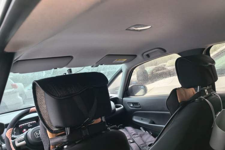 Used Honda Fit 2023 1.5L CVT Trend Edition Headliner