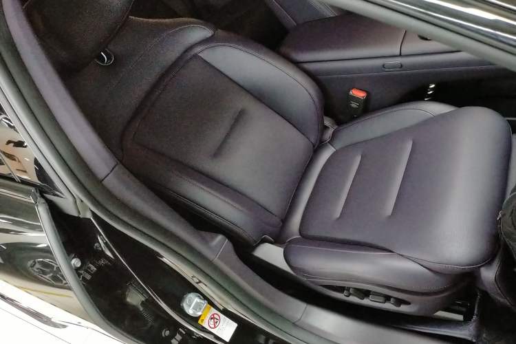 Used Avatr 06 2025 Max All-Electric Version Right Front Seat