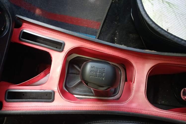 Used Peugeot 301 2016 1.6L Manual Comfort Edition Gear Lever