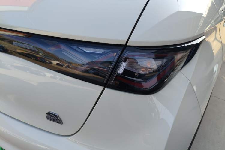 Used BYD Dolphin 2023 420 km Fashion Edition