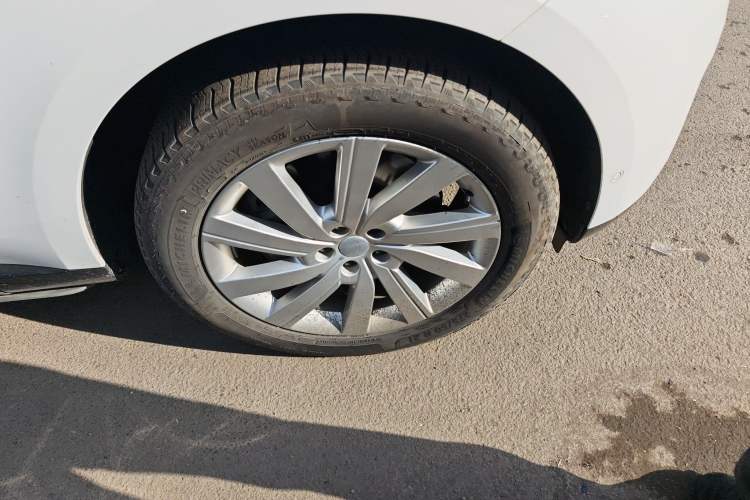 Used Land Rover Range Rover 2024 3.0 L6 400 PS Prestige Extended Version 7-Seater