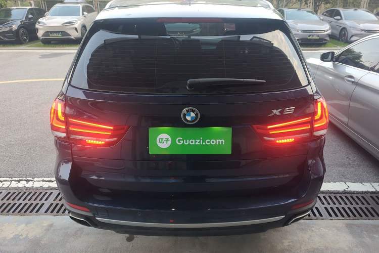 Used BMW X5 2017 xDrive28i Rear