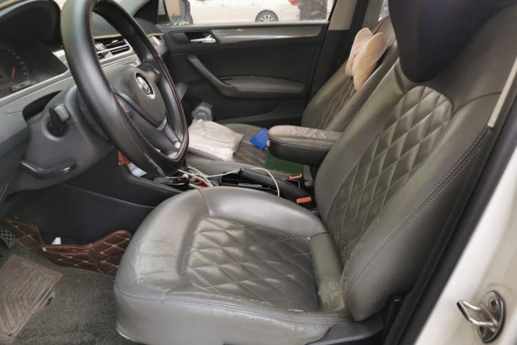 Used Volkswagen Santana 2017 Haval H6 1.6L Automatic Fashion Edition Left Front Seat