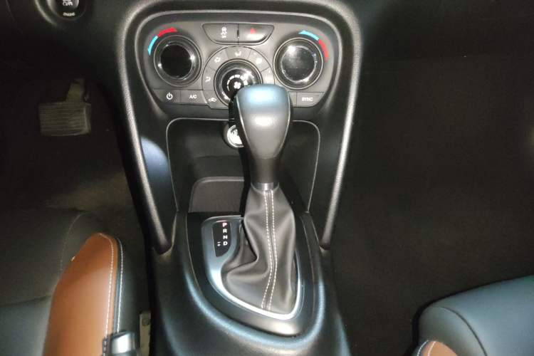 Used Fiat Viaggio 2015 1.4T Automatic Jingxiang Edition
