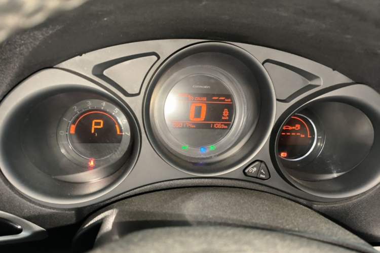 Used Citroen C4L 2015 1.8L Automatic Luxury Edition Instrument Cluster