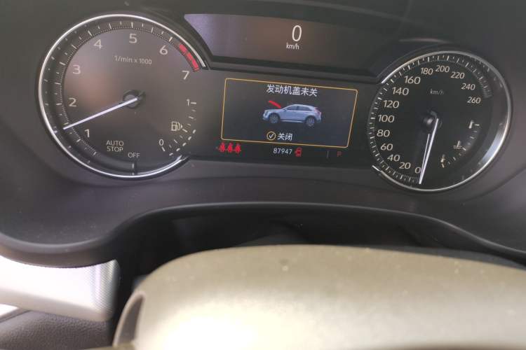 Used Cadillac XT4 2020 28T Two-Wheel-Drive Leading Version
