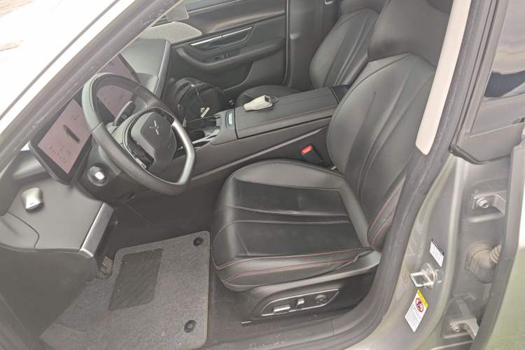 Used XPeng P7 2022 625E Left Front Seat