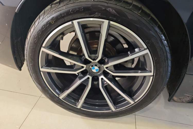 Used BMW 3 Series 2021 Facelifted 320Li M Sport Package
