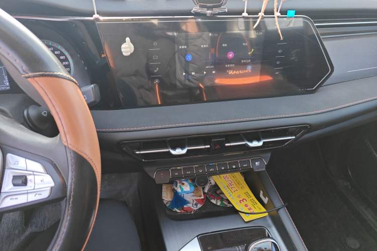 Used Oshan X7 PLUS 2022 1.5T Manual Luxury Version