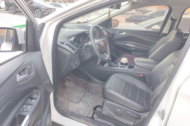 Used Ford Kuga 2017 EcoBoost 180 Two-Wheel-Drive Tiger Leap Model