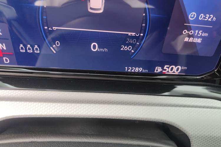 Used Volkswagen Golf 2023 Facelift 280TSI DSG Pro Odometer Close Up