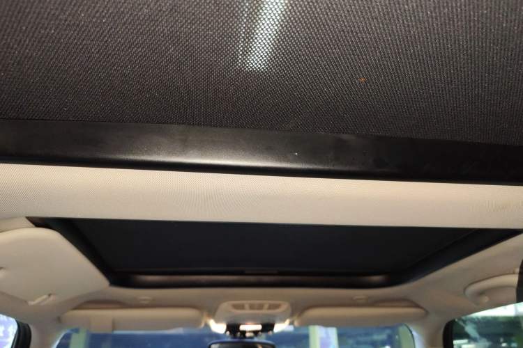 Used MINI 2014 1.5T COOPER Fun
