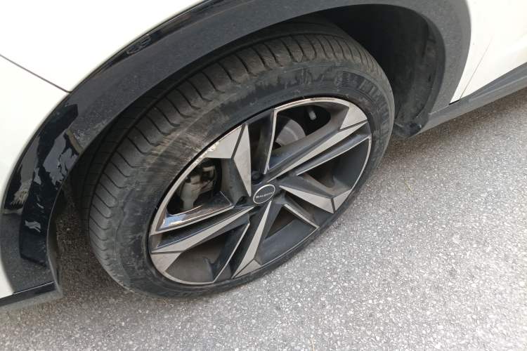 Used Roewe RX5 MAX 2022 1.5T Automatic Zhiwei Prestige Edition
