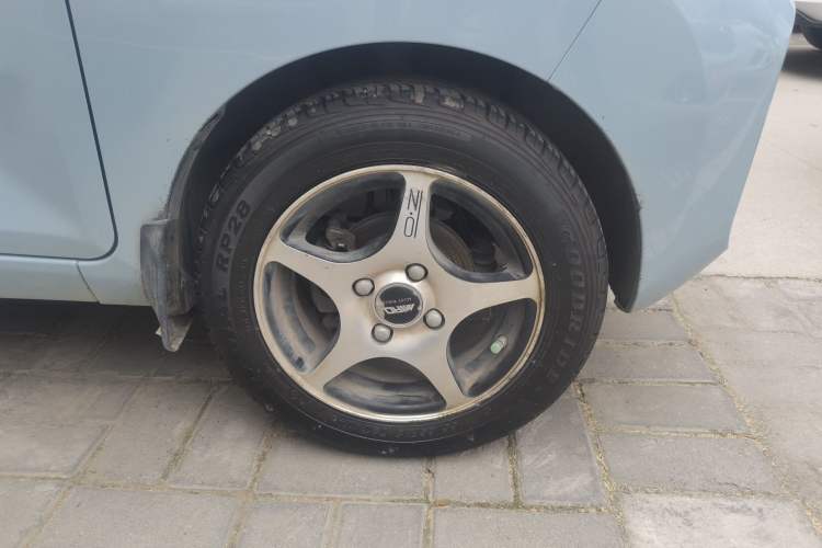 Used Wuling Hongguang MINIEV 2020 Enjoyment Model Lithium Iron Phosphate Right Front Wheel Hub