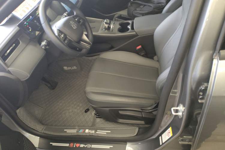 Used BYD Qin PLUS 2025 DM-i Smart Drive 55KM Leading Model