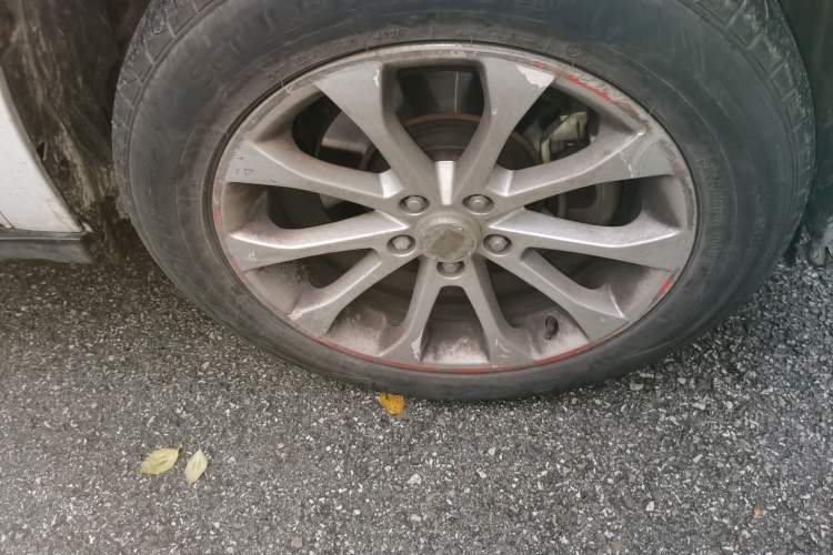 Used Haval H2 2017 Red-Label 1.5T Automatic Two-Wheel Drive Elite Model Right Front Wheel Hub