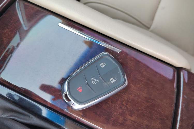 Used Cadillac XTS 2015 28T Comfort Model