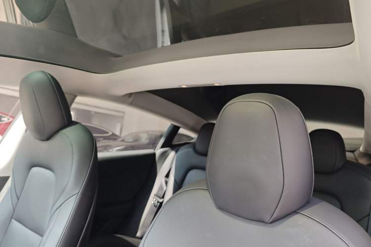 Used Tesla Model 3 2021 Standard Range Rear-Drive Upgraded Version
