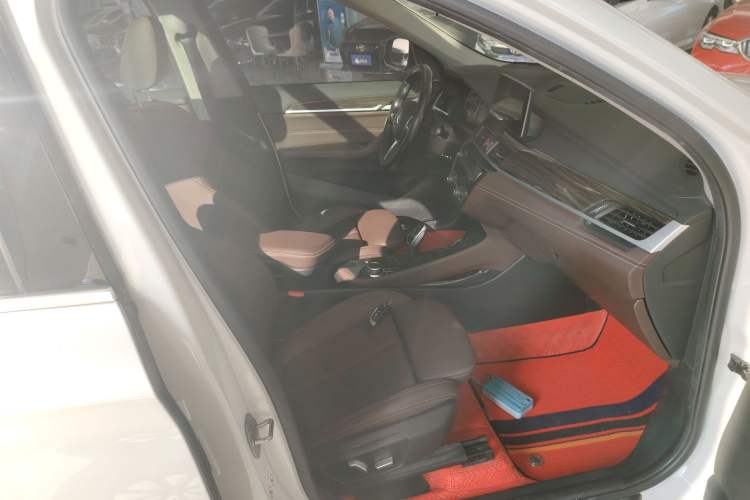 Used BMW X1 2022 xDrive25Li Luxury Model
