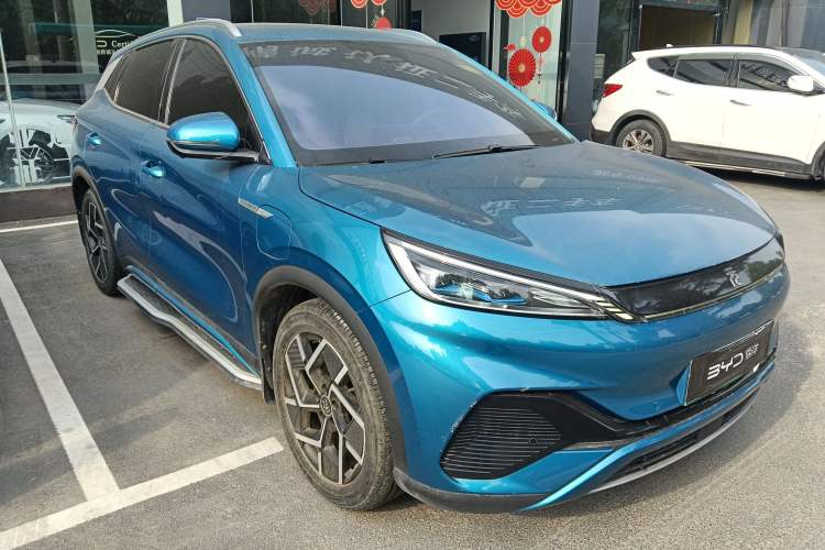 Used BYD Yuan PLUS 2022 510 km Flagship Version Front Right 45 Deg