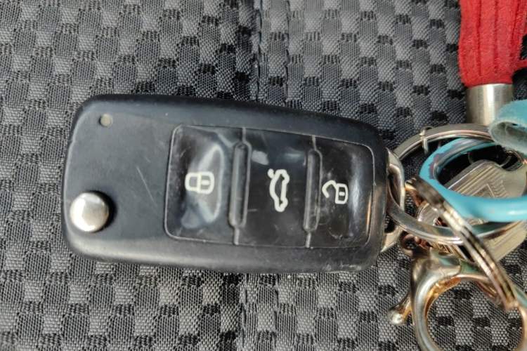 Used Volkswagen Sagitar 2012 1.6L Automatic Fashion Edition
