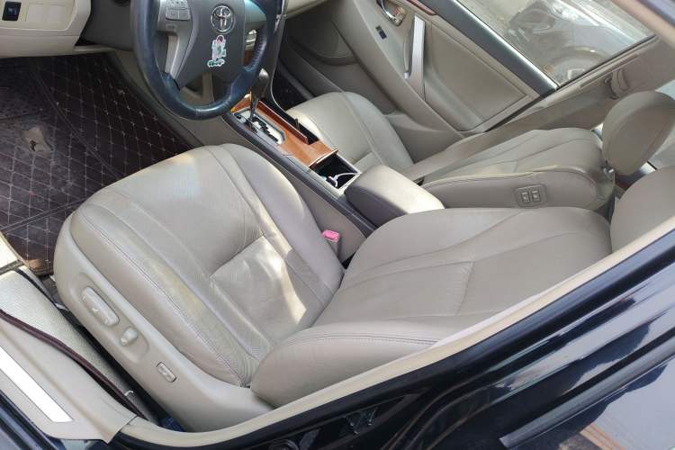 Used Toyota Camry 2013 200G Classic Luxury Edition