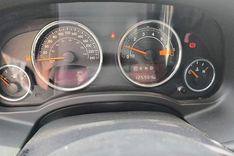 Used Jeep Compass 2014 Revised Version 2.4L Four-Wheel Drive Comfort Edition Odometer Close Up